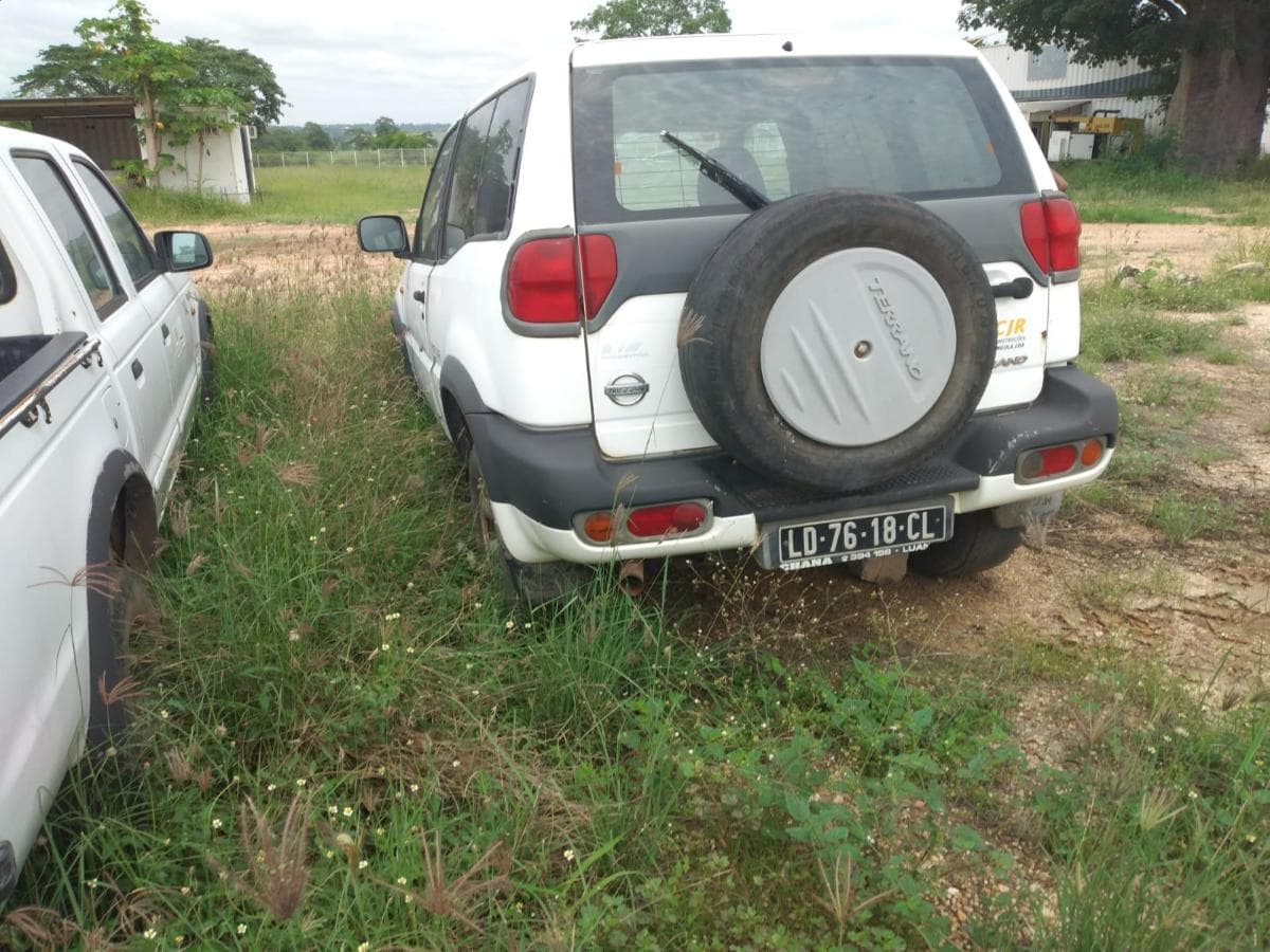 NISSAN · — imagen 3