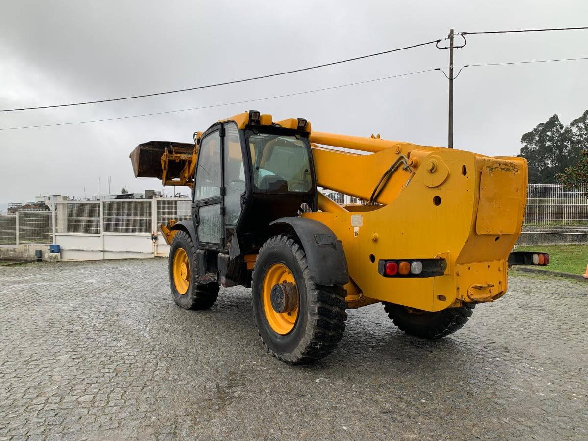 Empilhador Telescópico JCB 537-130 — imagem 4