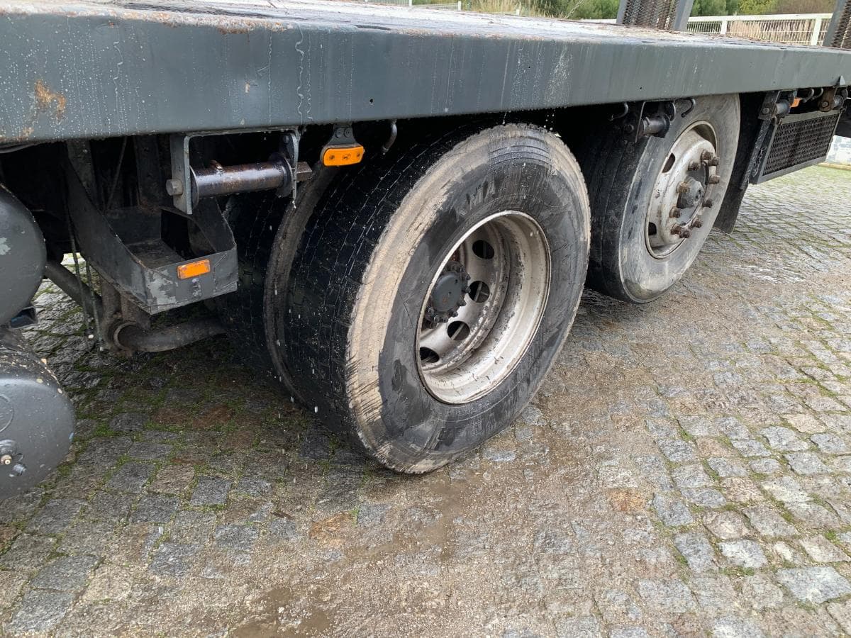 Volvo FH 380 · Ano 1994 — imagem 25
