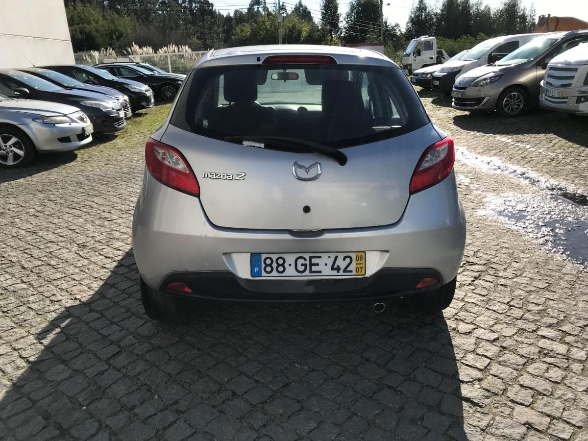 Mazda 2 · Ano 2008 — imagen 19