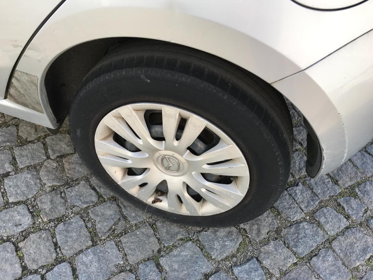 Mazda 2 · Ano 2008 — imagen 9