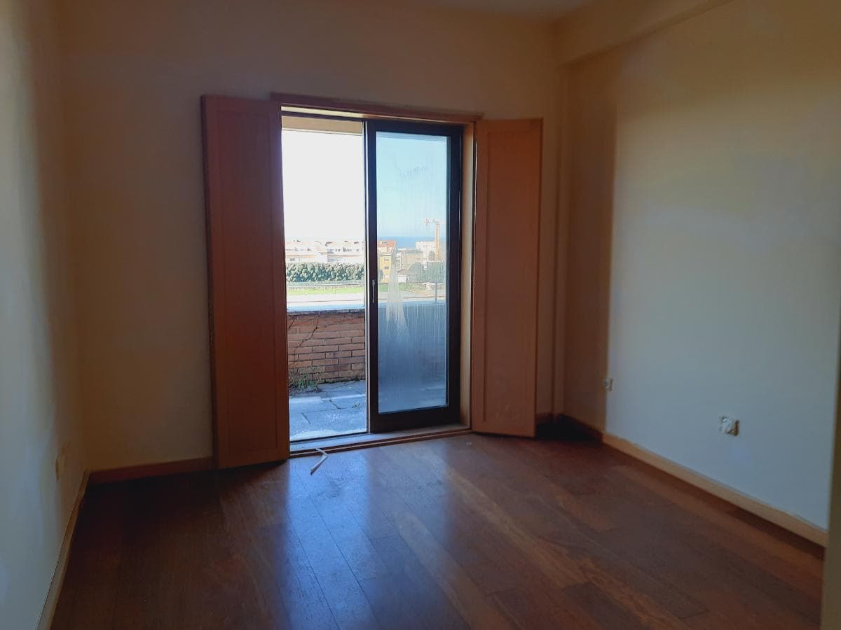 Apartamento T2 c/ Lugar de Garagem · Vila Nova de Gaia — image 15