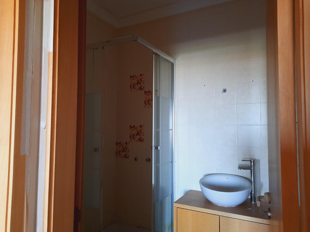 Apartamento T2 c/ Lugar de Garagem · Vila Nova de Gaia — image 18