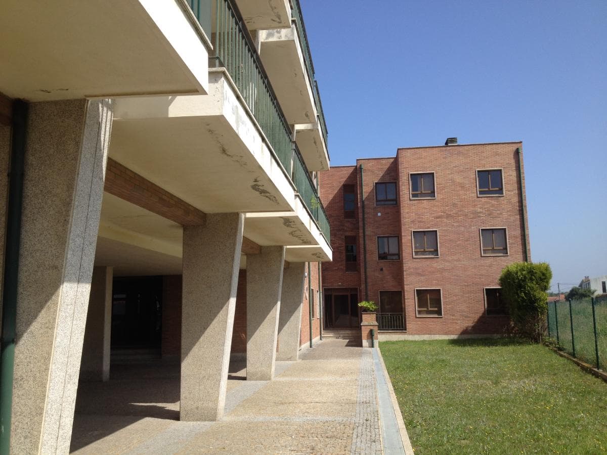 Apartamento T2 c/ Lugar de Garagem · Vila Nova de Gaia — image 4