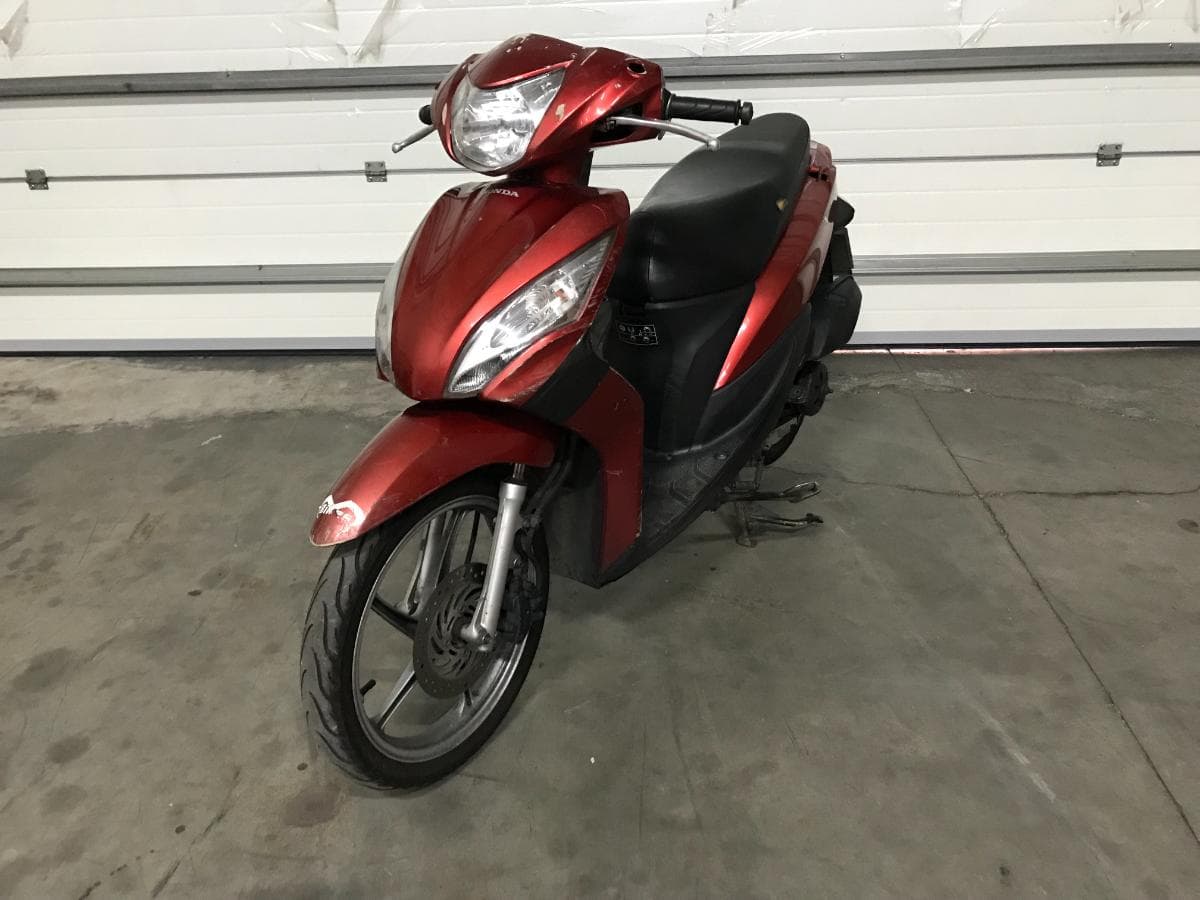 Honda Vision NSC 110 · Ano 2013 — image 1