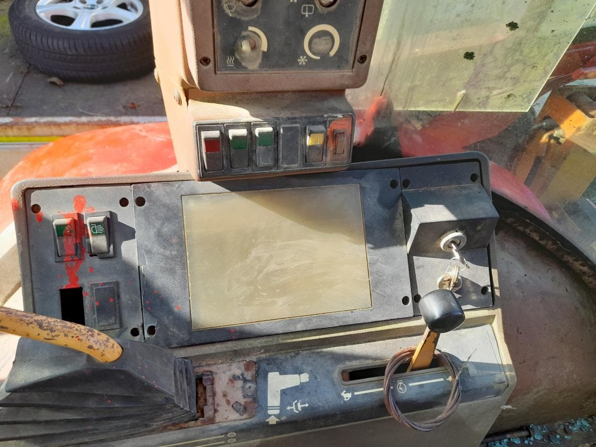 Retroescavadora Case 580 G — imagen 18