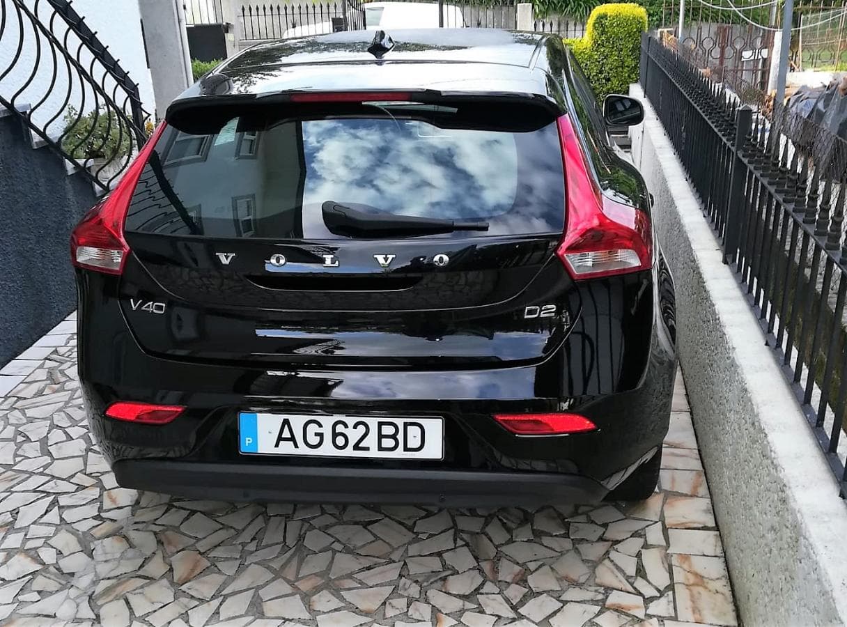 Volvo V40 Kinetic — imagem 3