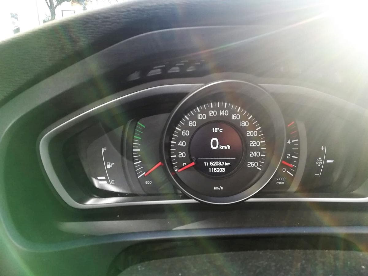 Volvo V40 Kinetic — imagem 5