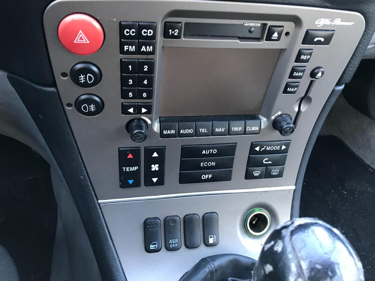 Alfa-Romeo 166 2.4 JTD · Ano 2002 — imagem 23