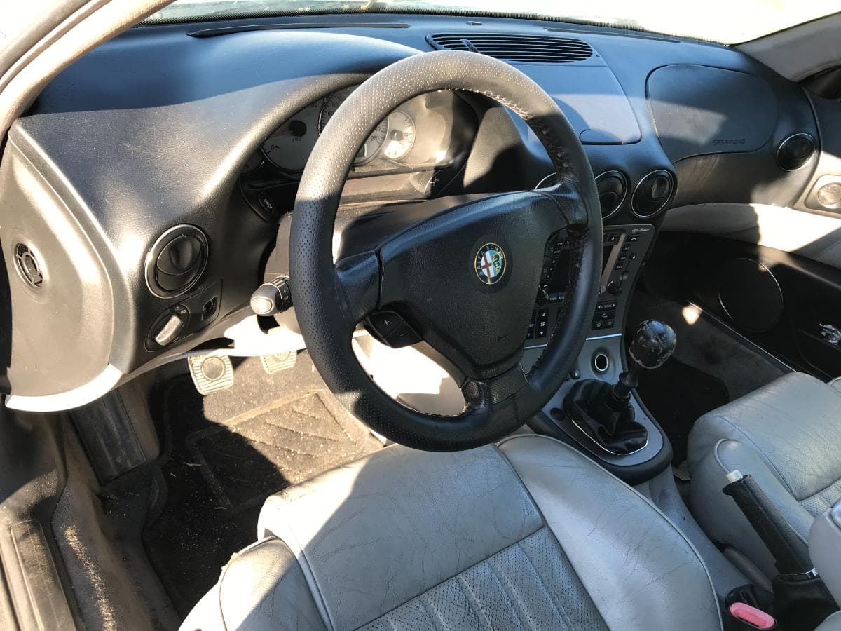 Alfa-Romeo 166 2.4 JTD · Ano 2002 — imagem 25
