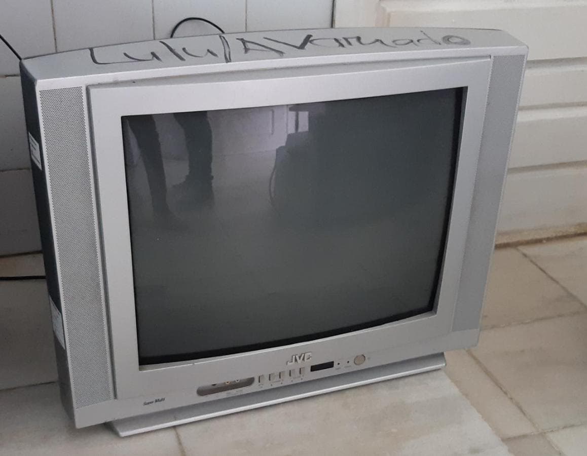TV JVC ·