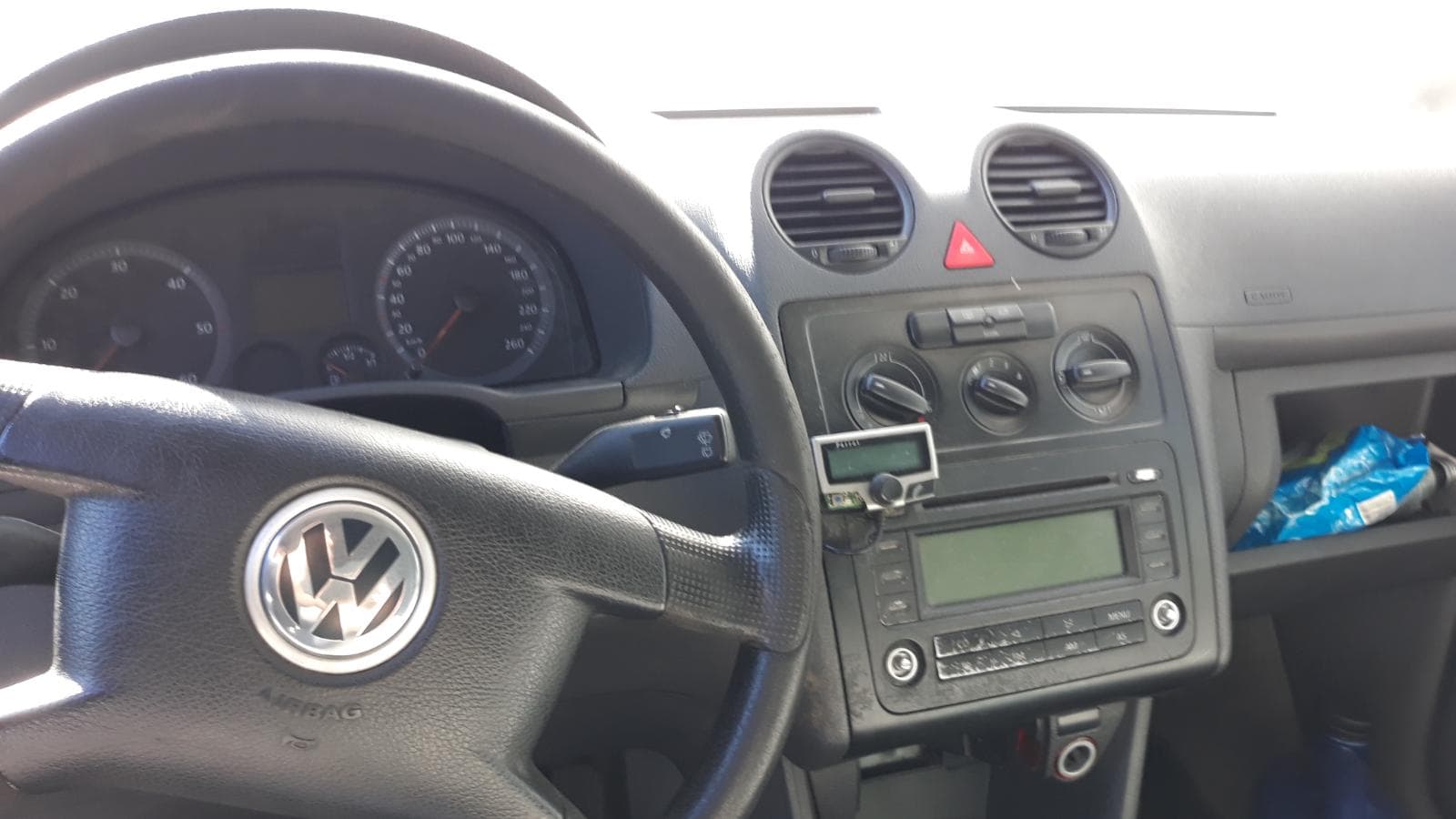 Volkswagen Caddy · Ano 2005 — imagen 9