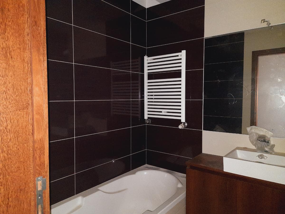 Apartamento T2 com Lugar de Garagem · Trofa — imagem 10