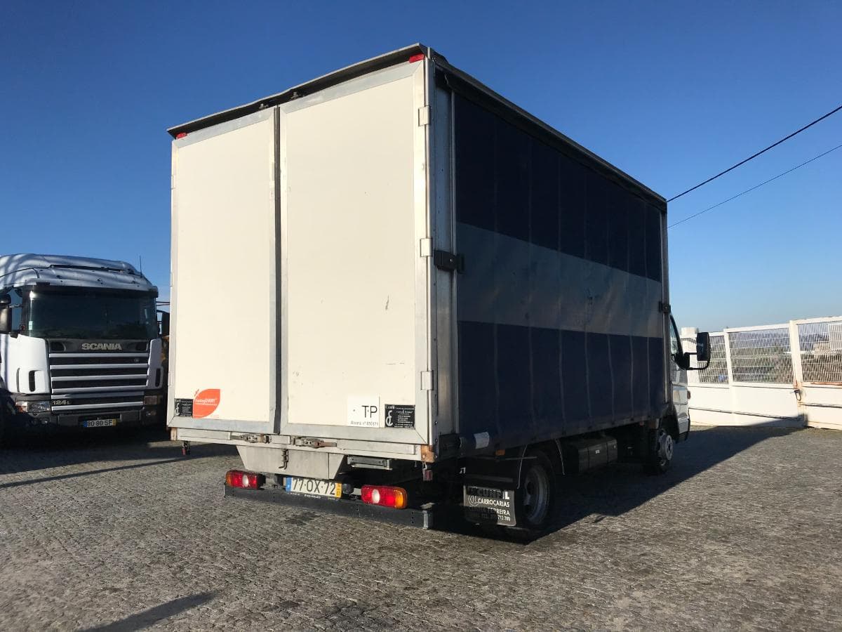 Mitsubishi Canter Fuso 3C13 · Ano 2014 — imagem 5