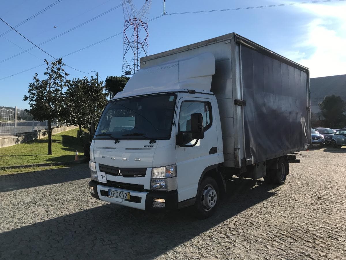 Mitsubishi Canter Fuso 3C13 · Ano 2014 — imagem 4