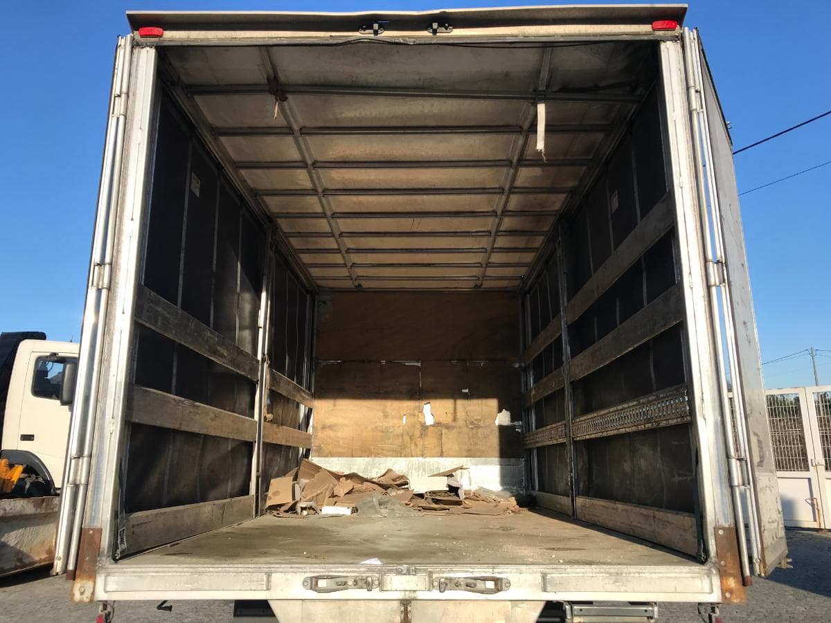 Mitsubishi Canter Fuso 3C13 · Ano 2014 — imagem 7