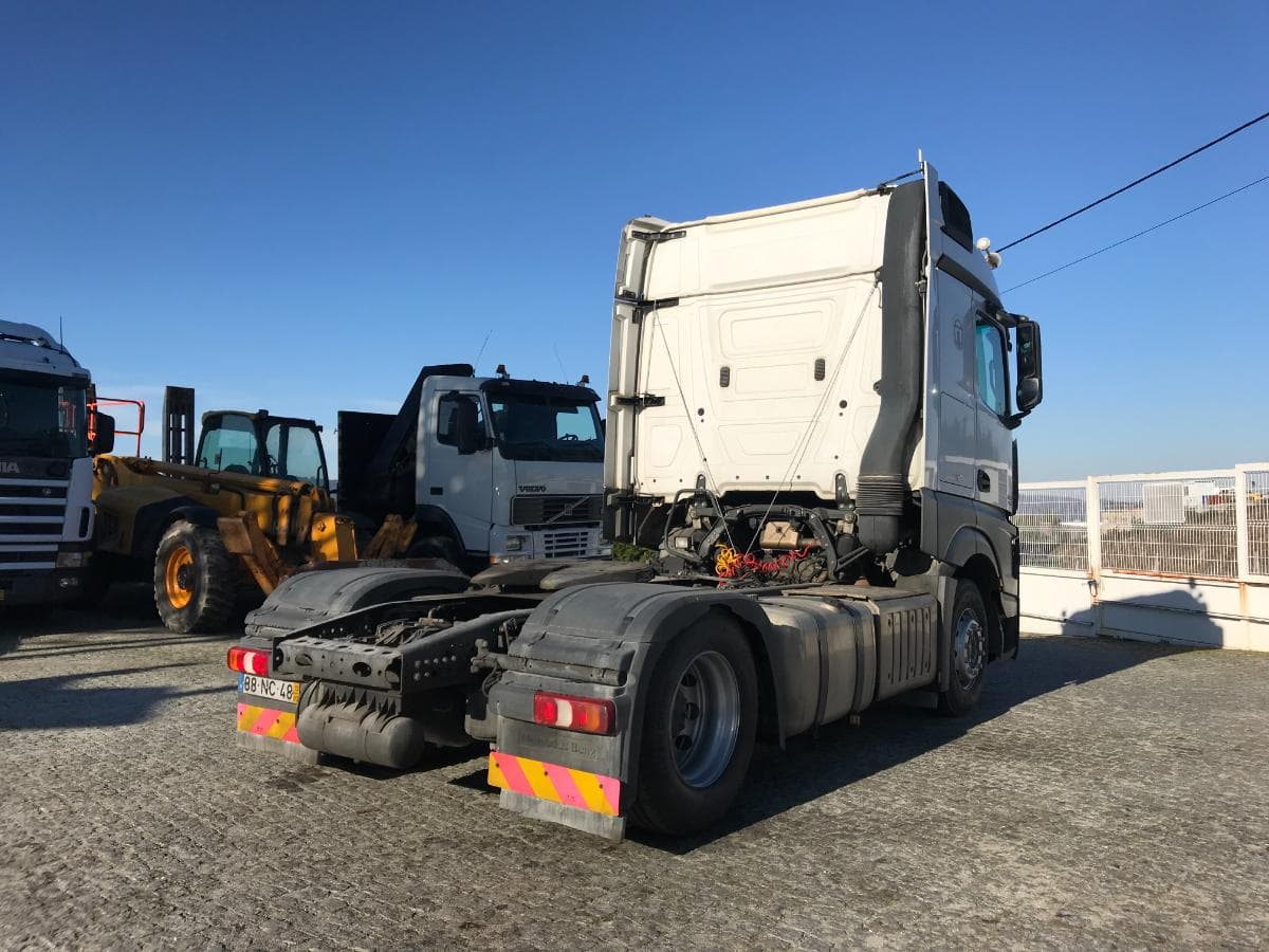 Mercedes-Benz Actros 1845 · Ano 2012 — imagem 6