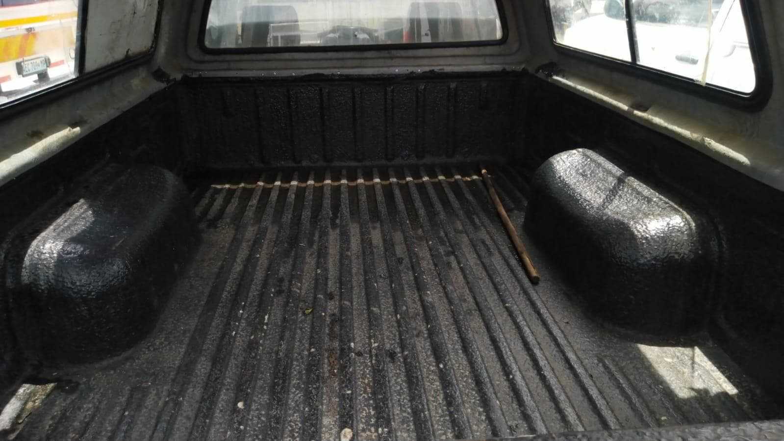 Nissan Hard Body NP300 · — image 8