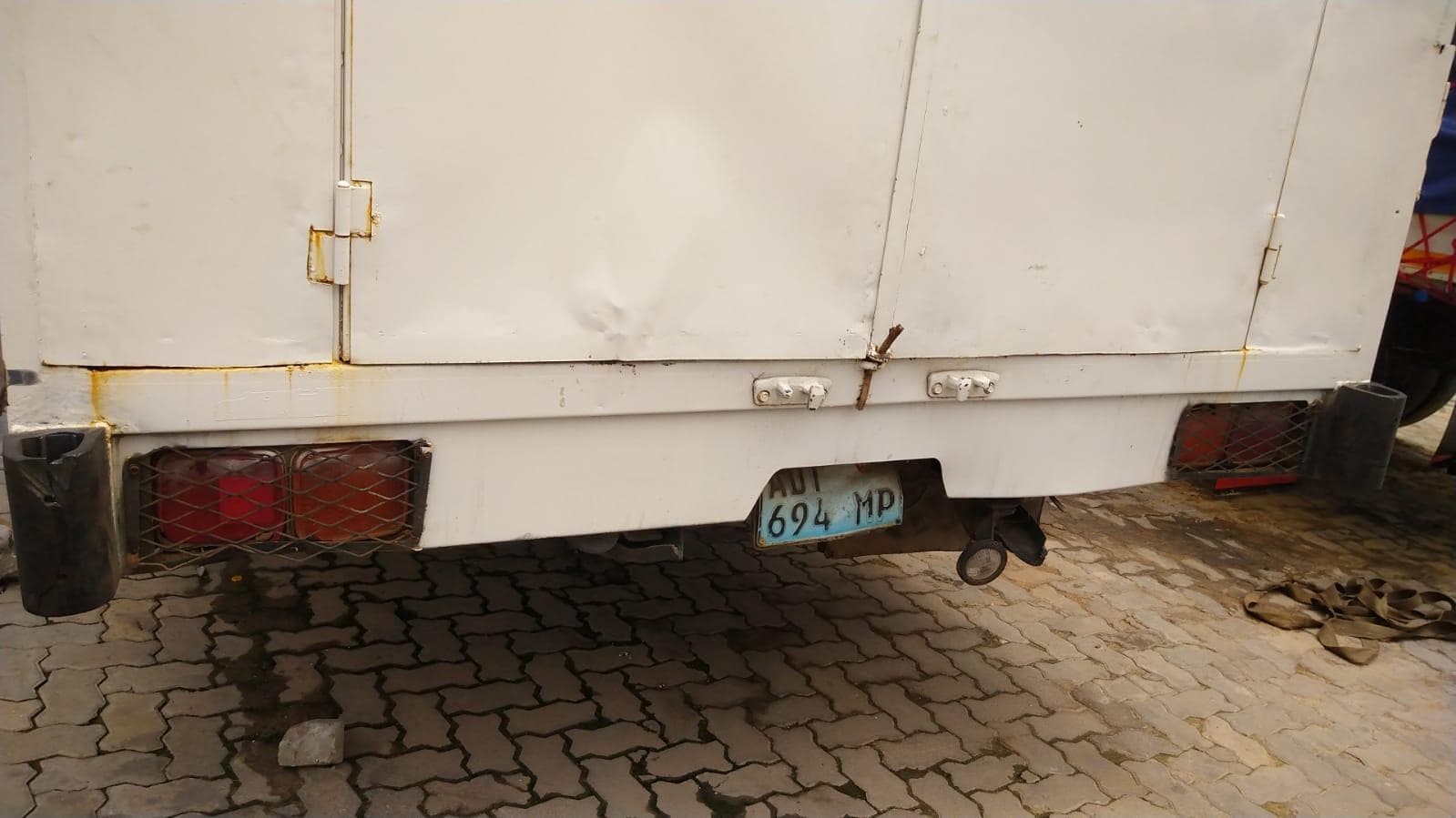 Mitsubishi fuso fighter · — image 17