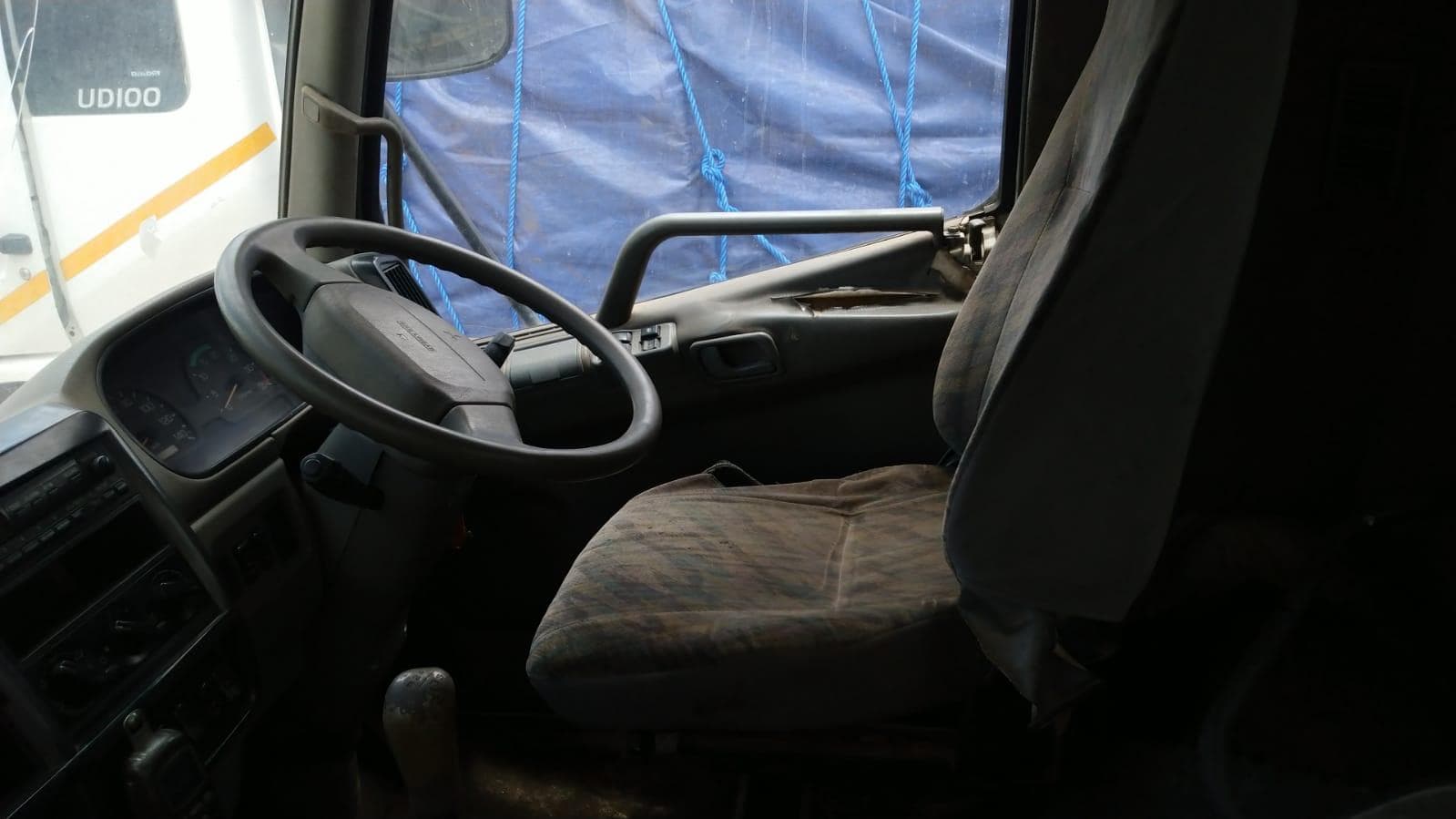 Mitsubishi fuso fighter · — image 23