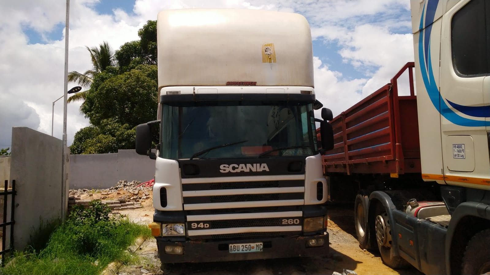 SCANIA 97D 260 ·