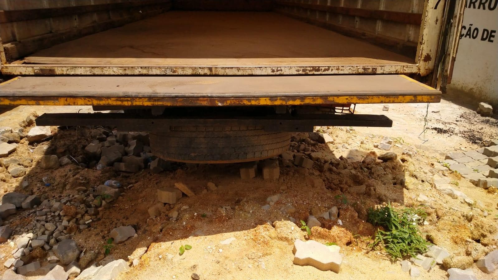 SCANIA 97D 260 · — imagen 6