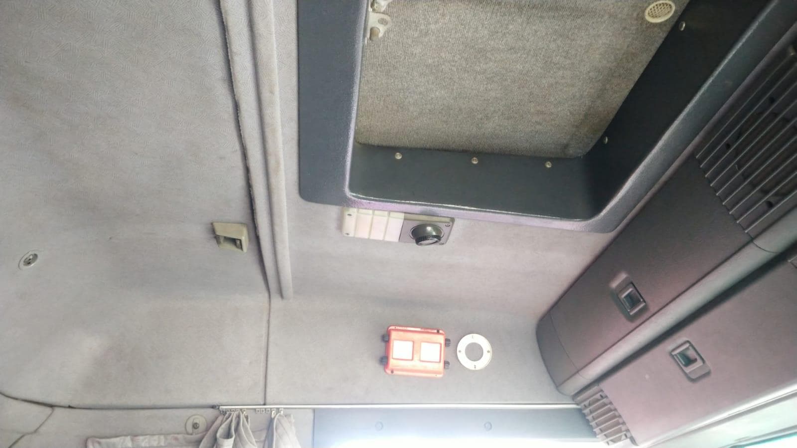 SCANIA 97D 260 · — imagen 15