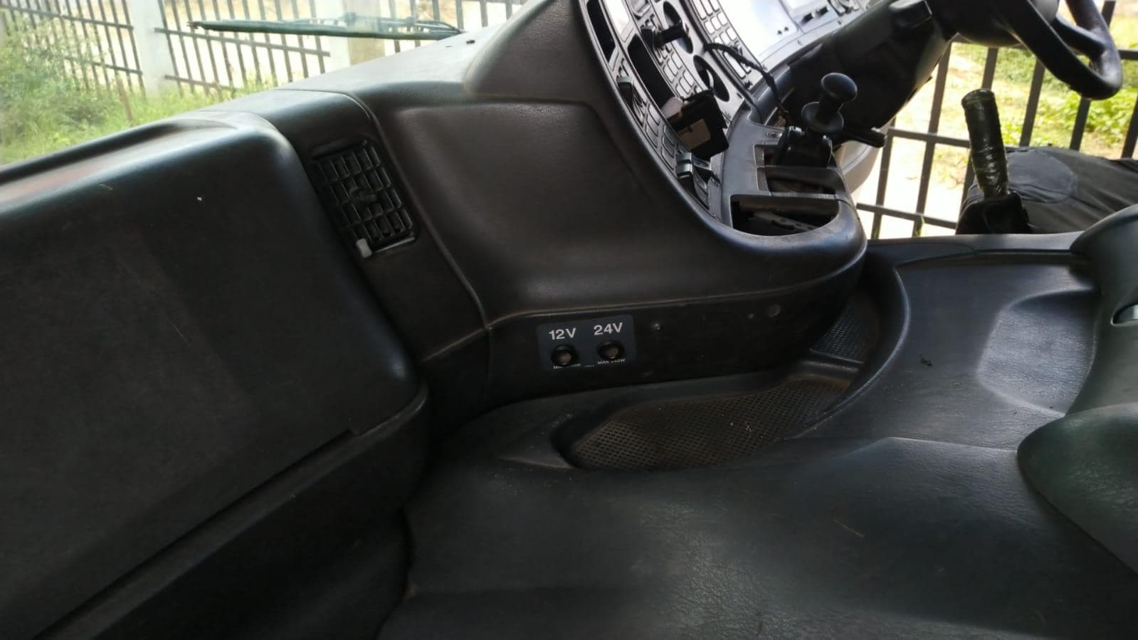 SCANIA 97D 260 · — imagen 16