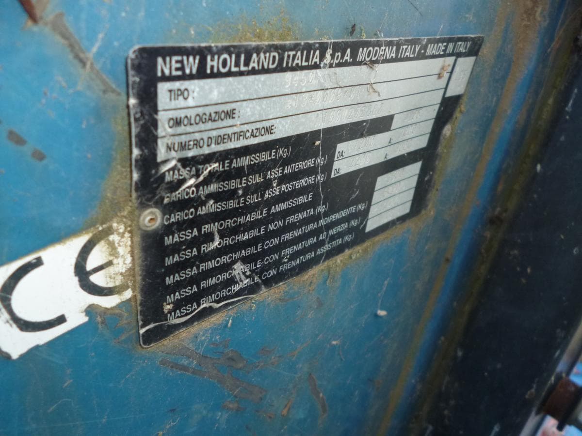 Bedford NKR + Trator NEW HOLLAND TN 55 + Reboque com cuba em inox — imagen 28