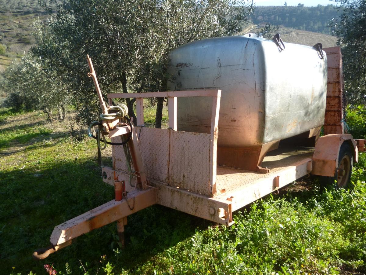 Bedford NKR + Trator NEW HOLLAND TN 55 + Reboque com cuba em inox — imagen 3