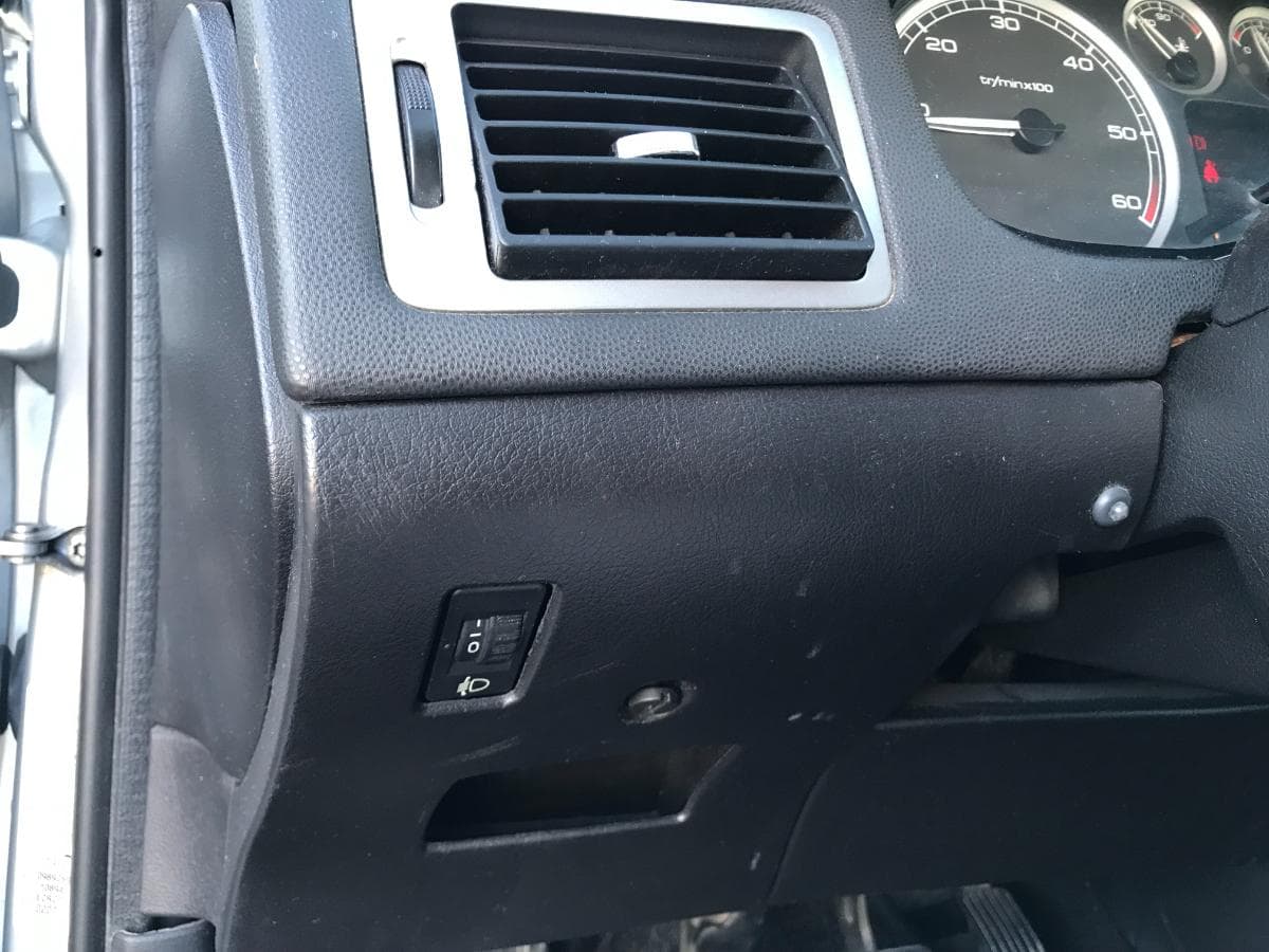 Peugeot 307 1.4HDI · Ano 2004 — imagem 15