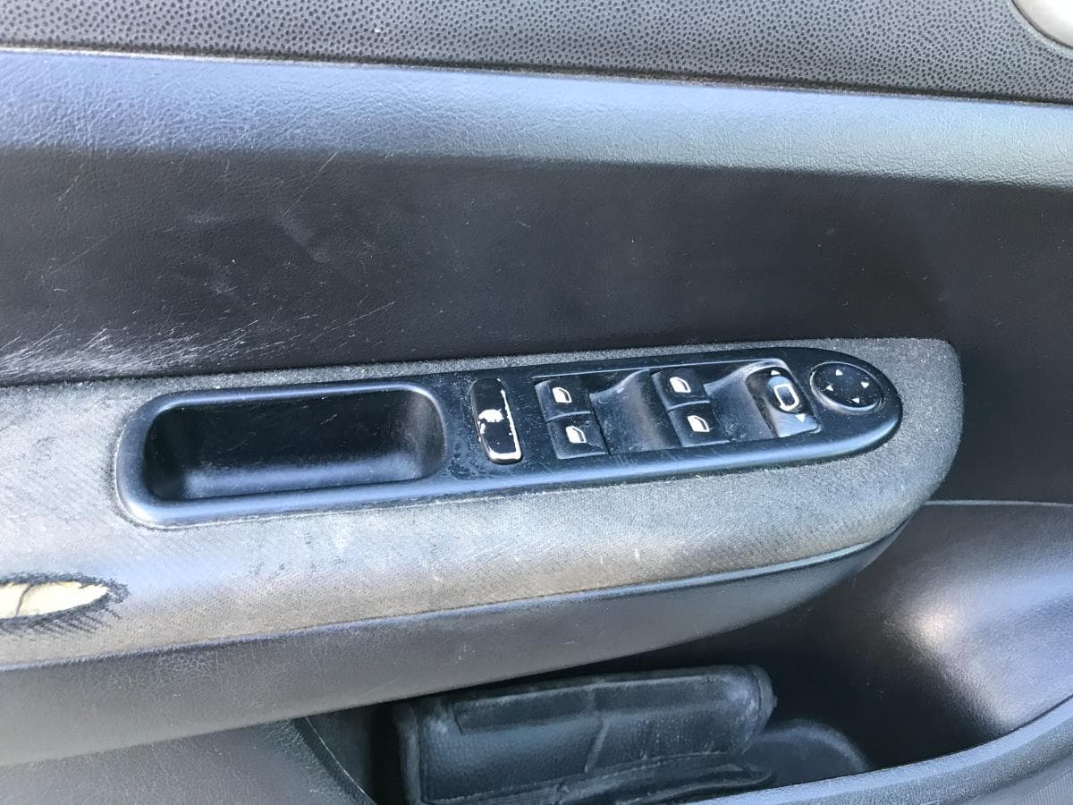 Peugeot 307 1.4HDI · Ano 2004 — imagem 19