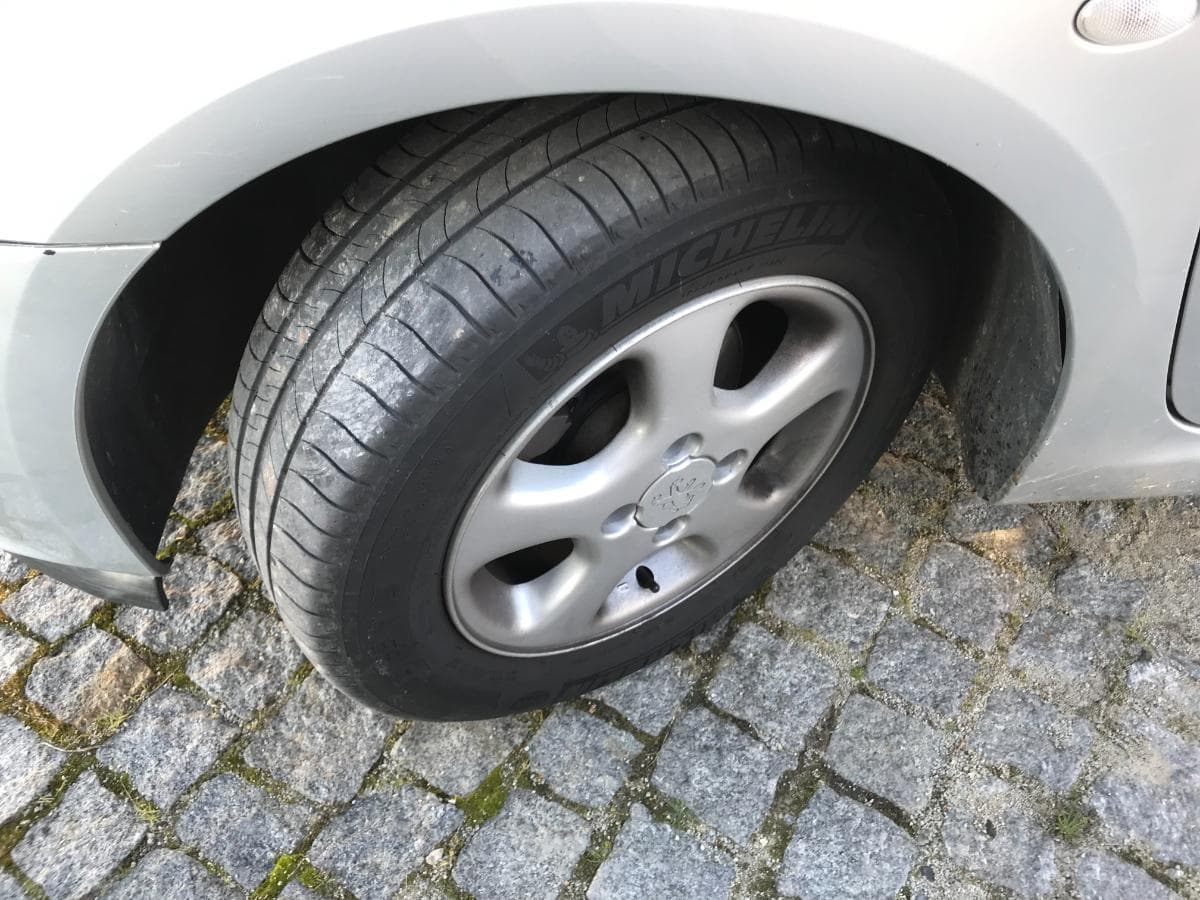 Peugeot 307 1.4HDI · Ano 2004 — imagem 21