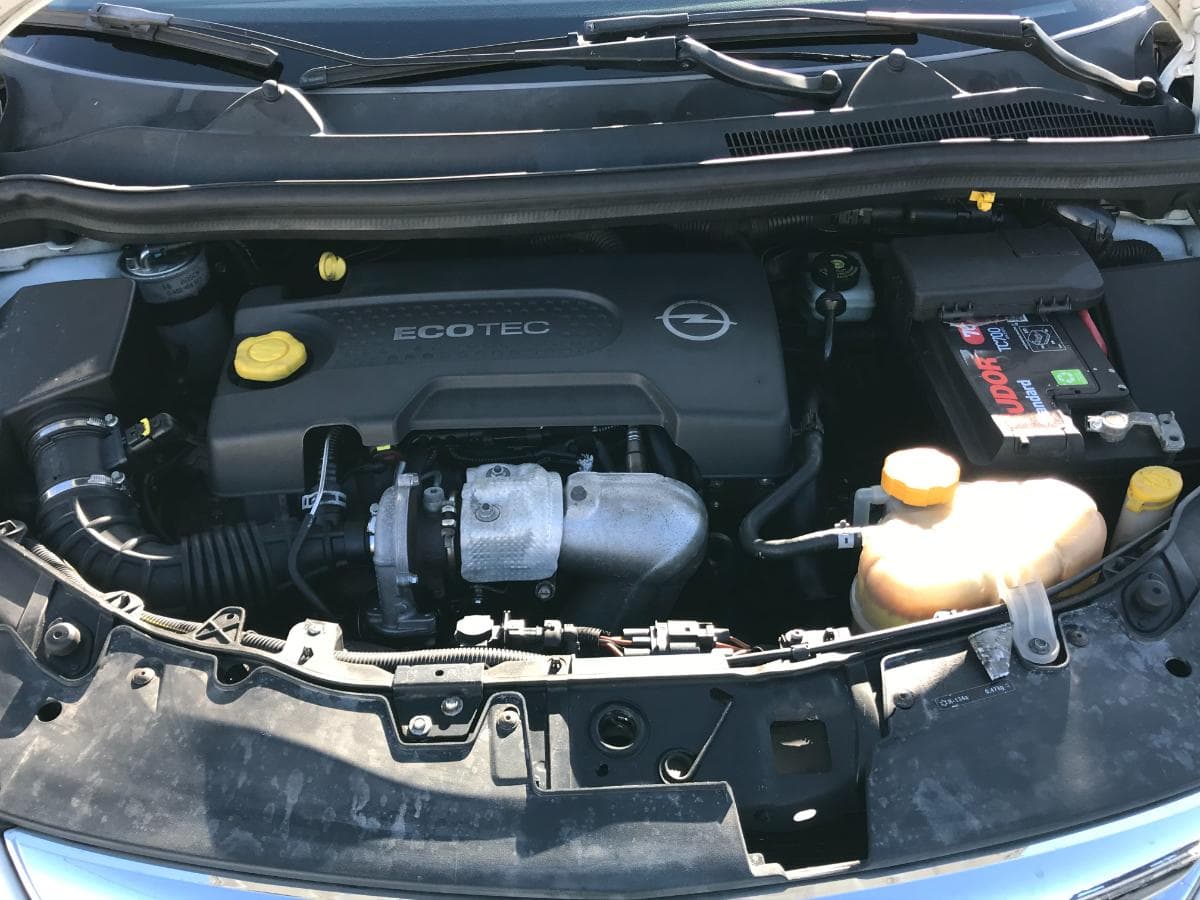 Opel Corsa 1.3 Cdti · Año 2011 — imagen 16