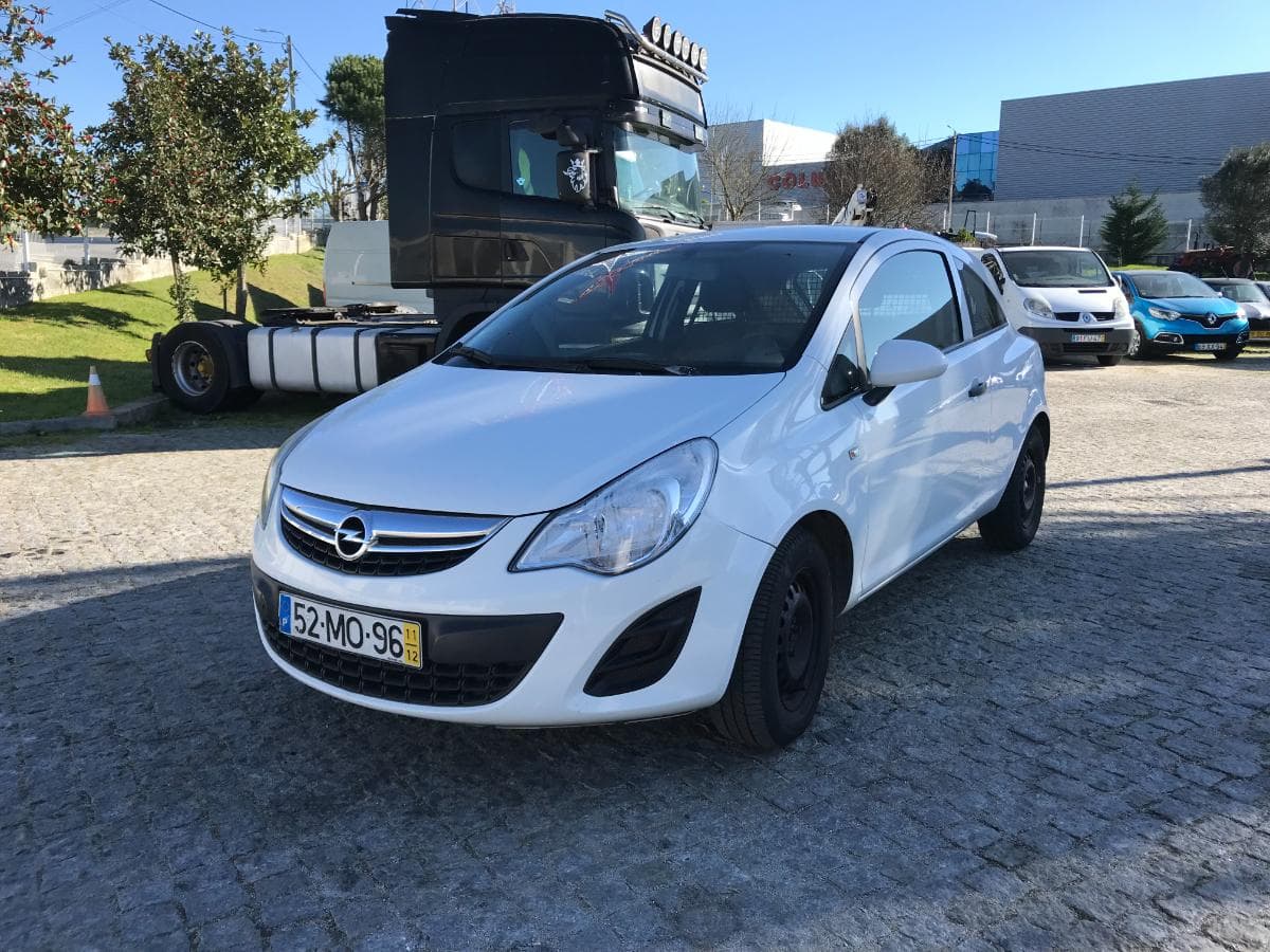 Opel Corsa 1.3 Cdti · Ano 2011 — imagen 2
