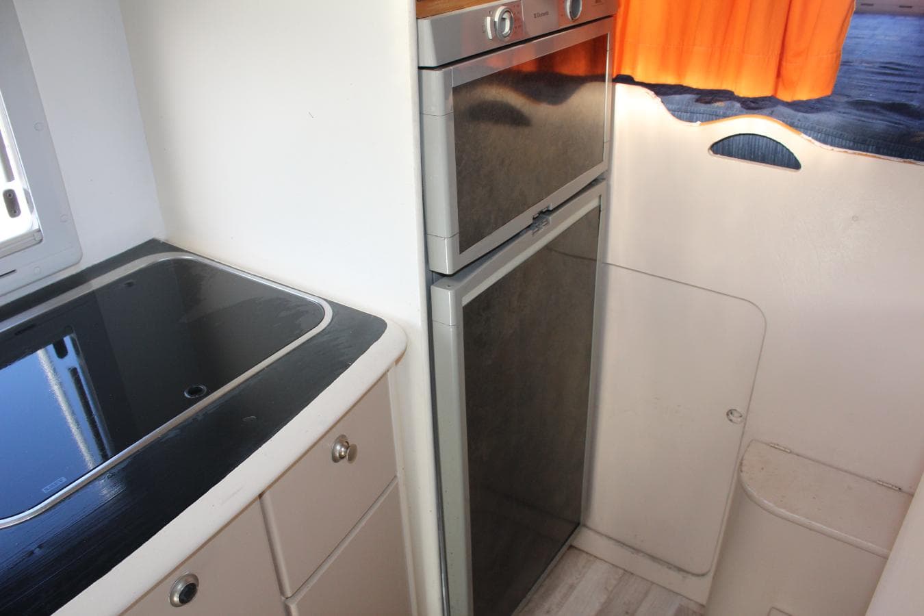 Autocaravana Fiat Ducato 2.8 Caravans International · Ano 2002 — imagem 15
