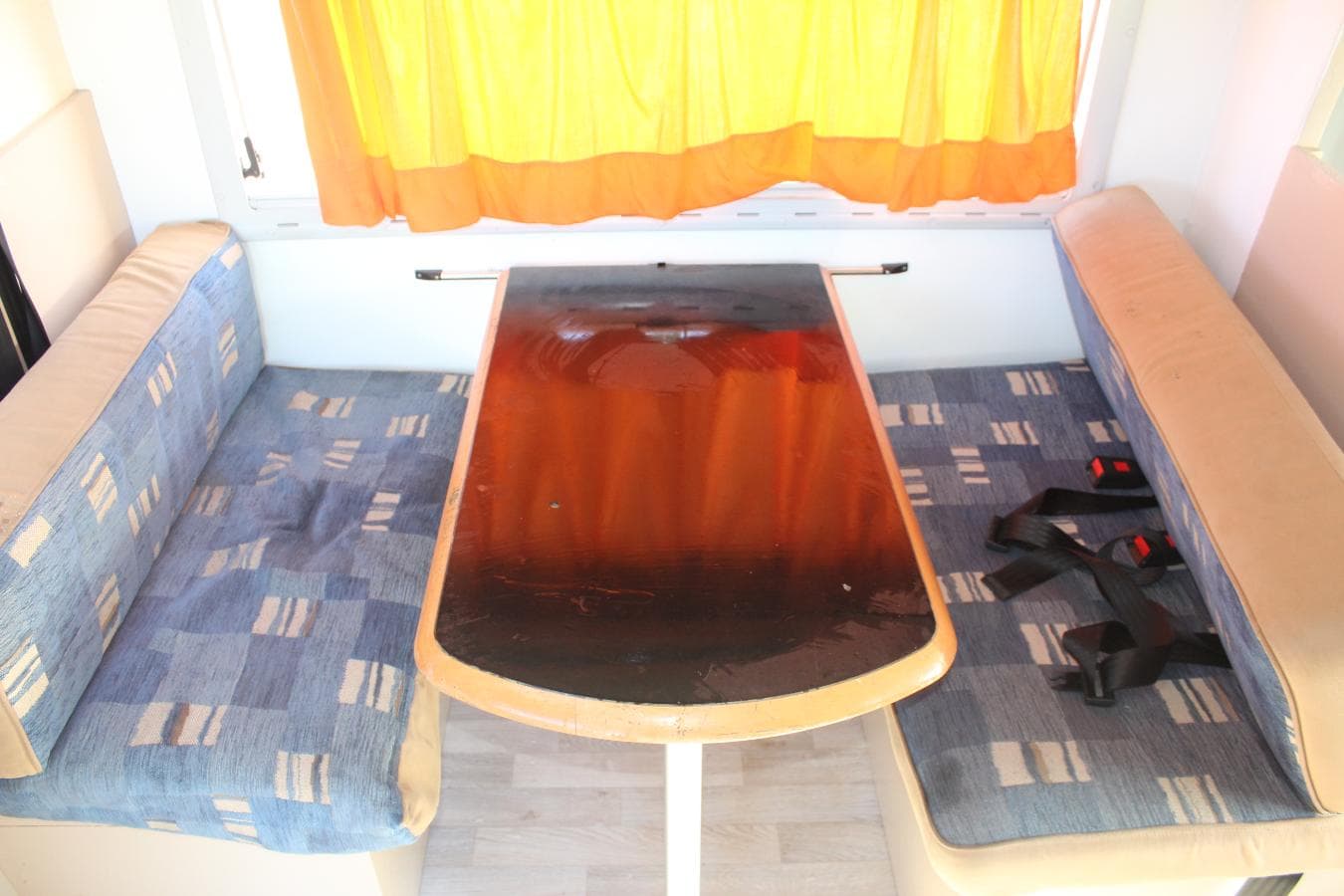 Autocaravana Fiat Ducato 2.8 Caravans International · Ano 2002 — imagem 18