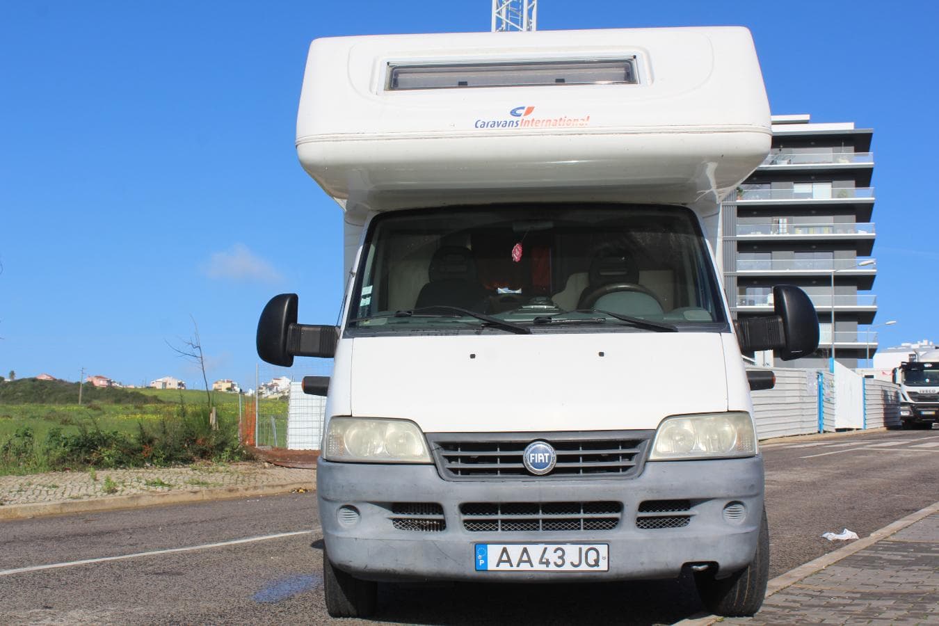 Autocaravana Fiat Ducato 2.8 Caravans International · Ano 2002 — imagem 16