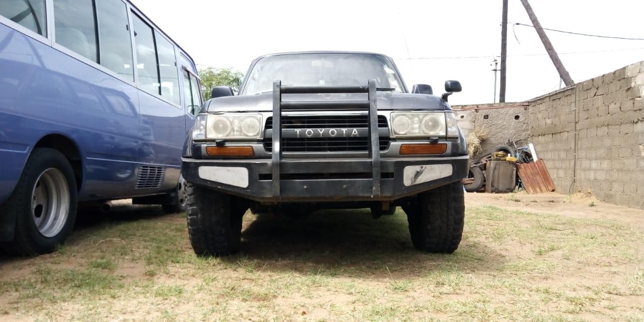 Toyota Landcruiser · — imagen 3