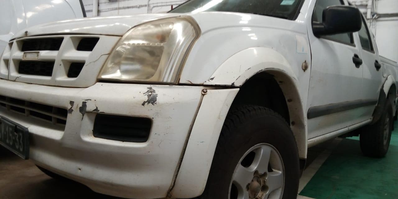 Isuzu KB · — image 3