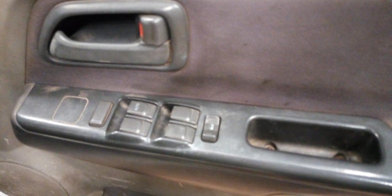 Isuzu KB · — image 8