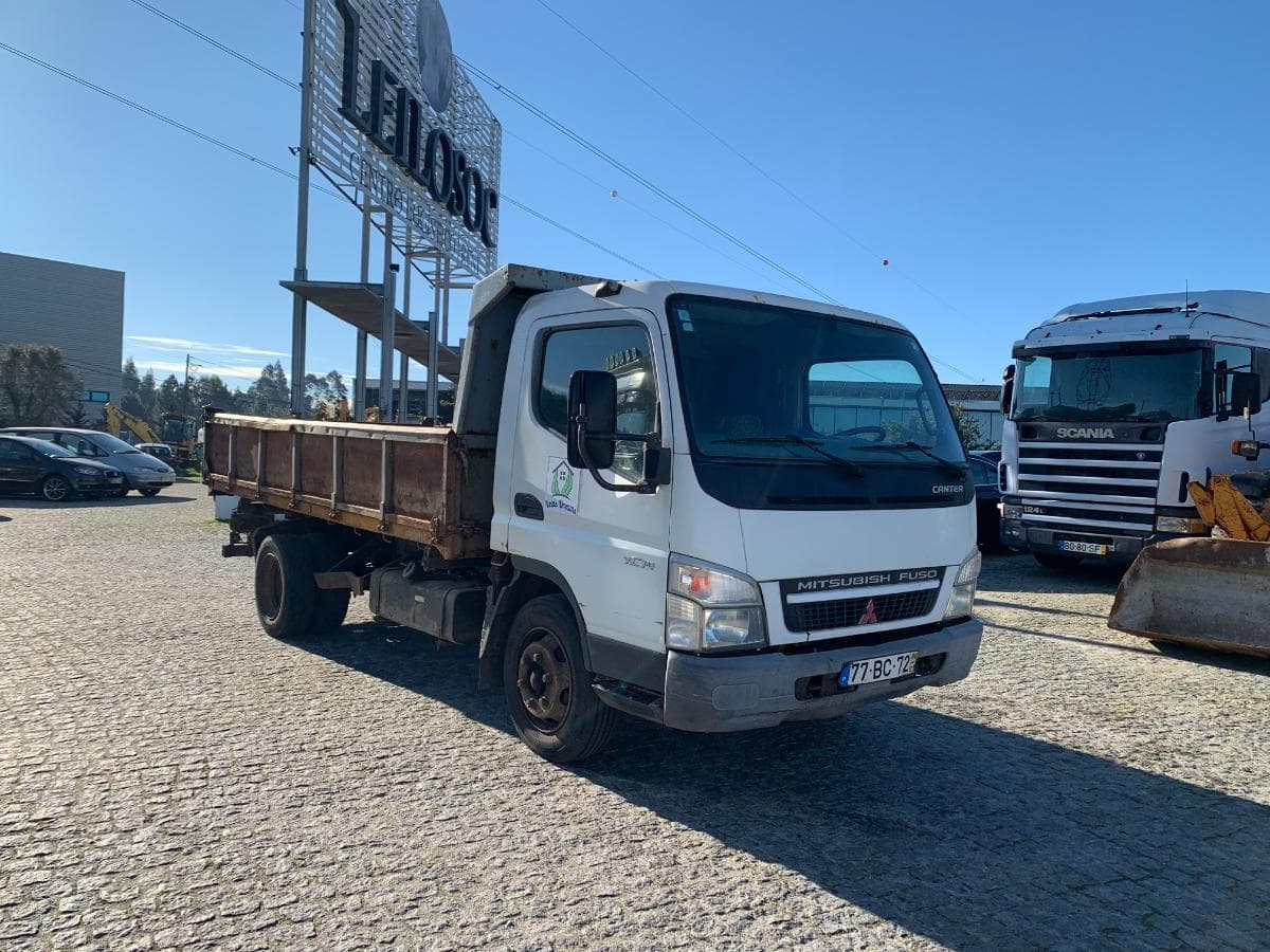 Mitsubishi Canter Fuso 7C140 · Ano 2006 — imagem 15