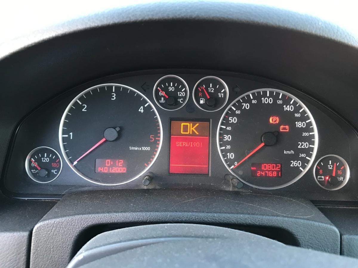 Audi A6 1.9TDI · Ano 2001 — imagem 10