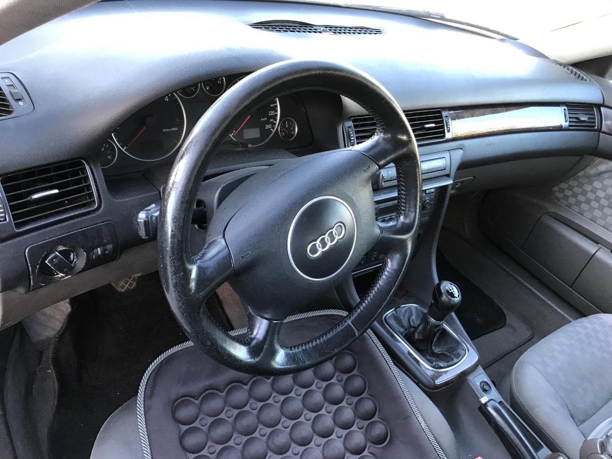 Audi A6 1.9TDI · Ano 2001 — imagem 9