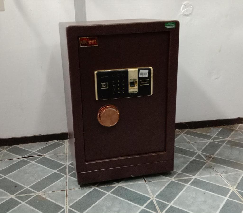 Caja fuerte · — imagen 2