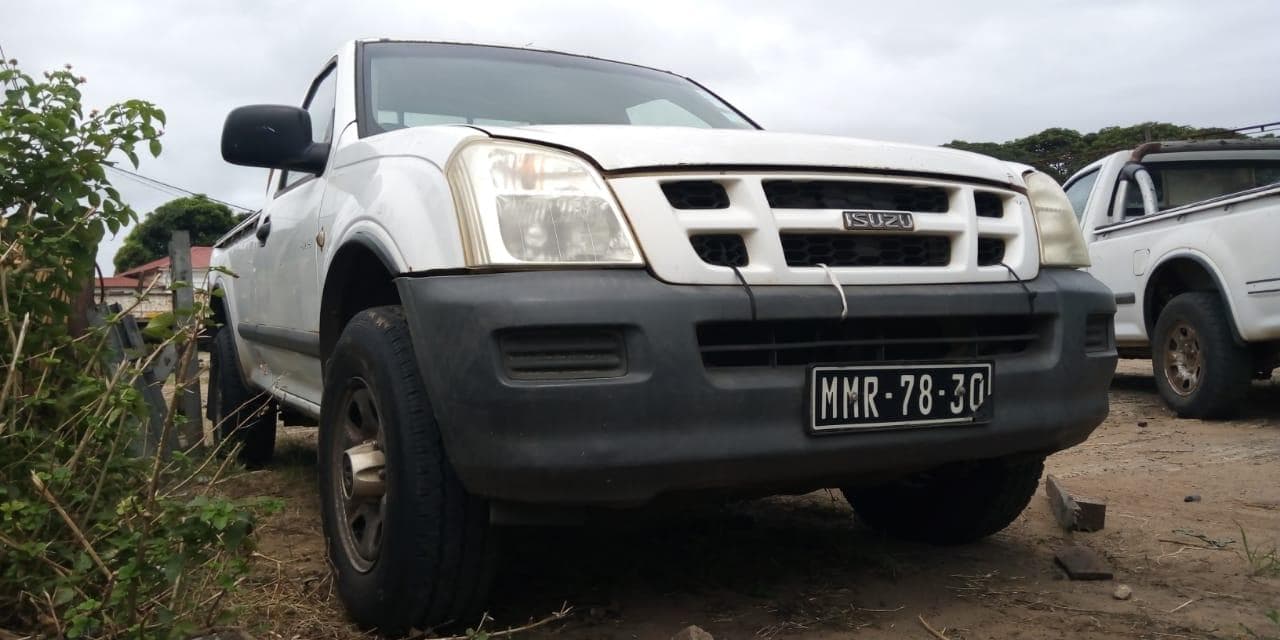 Isuzu Kb250 · — imagen 5