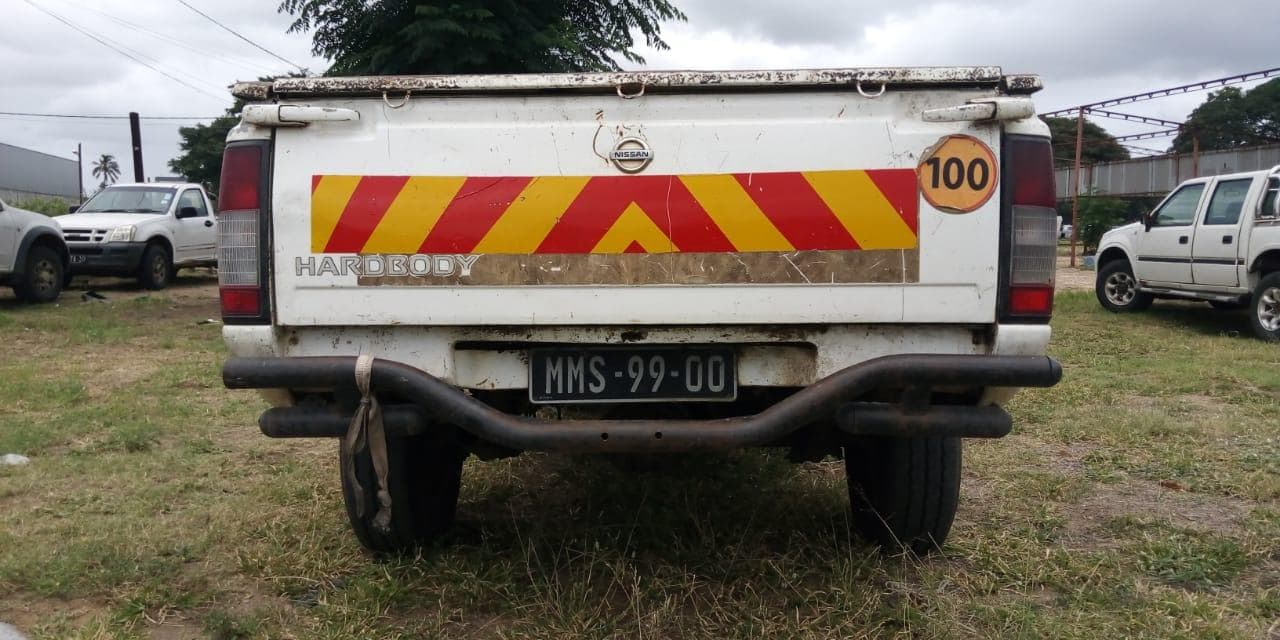 Nissan Hardbody · — imagen 4