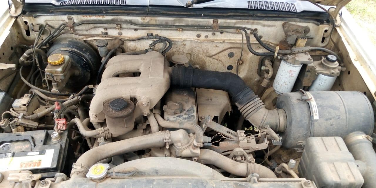 Nissan Hardbody · — imagen 9