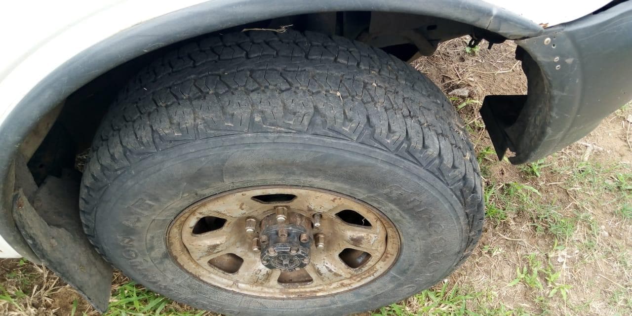 Isuzu Kb250 · — imagen 5