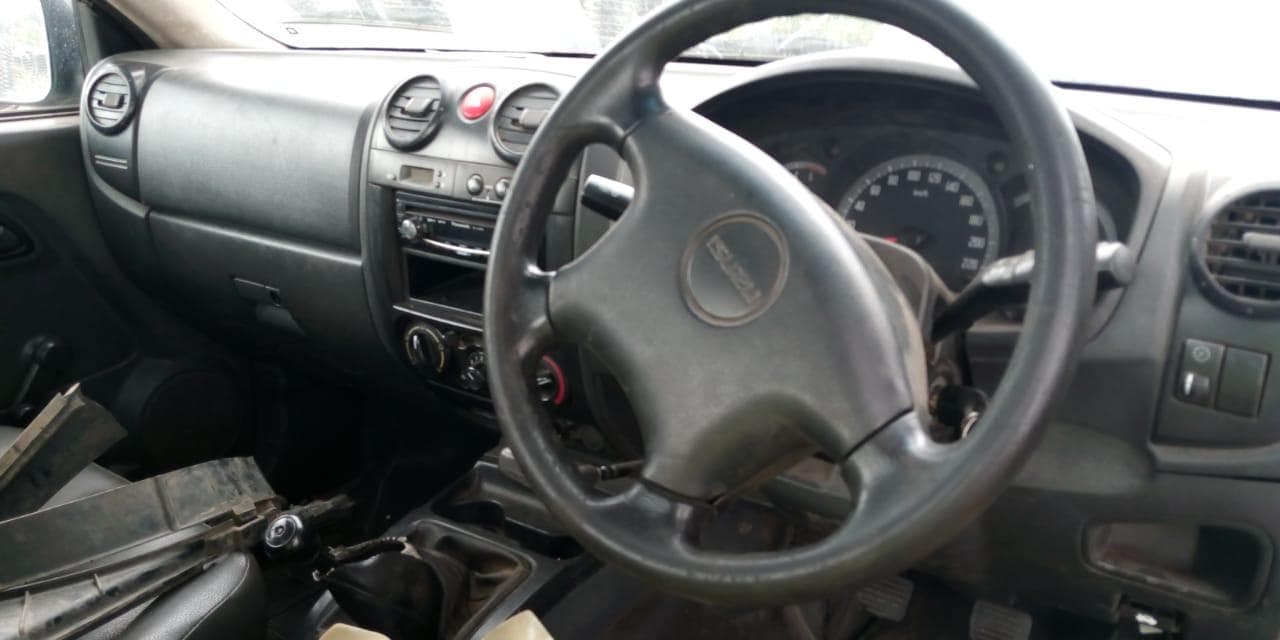Isuzu Kb250 · — imagen 6